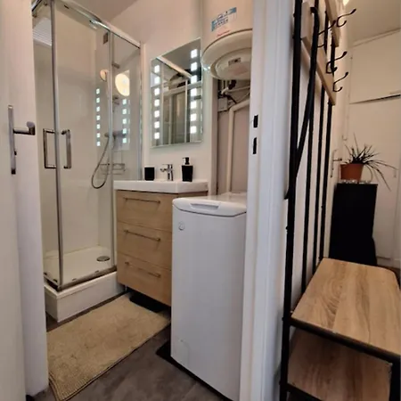 아파트 Quiet Studio Near Paris